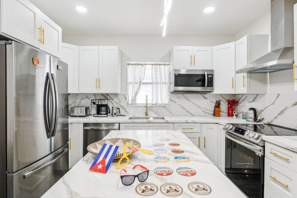 מיאמי New! Havana Nights Villa ! Walk To Calle Ocho! מראה חיצוני תמונה
